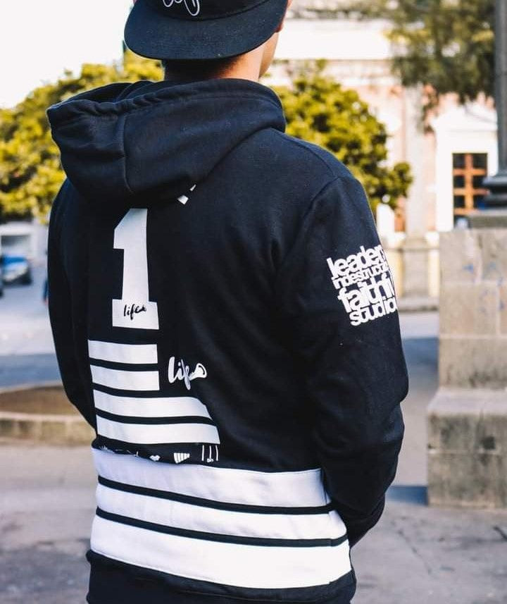 LIFE 1 HOODIE 2018